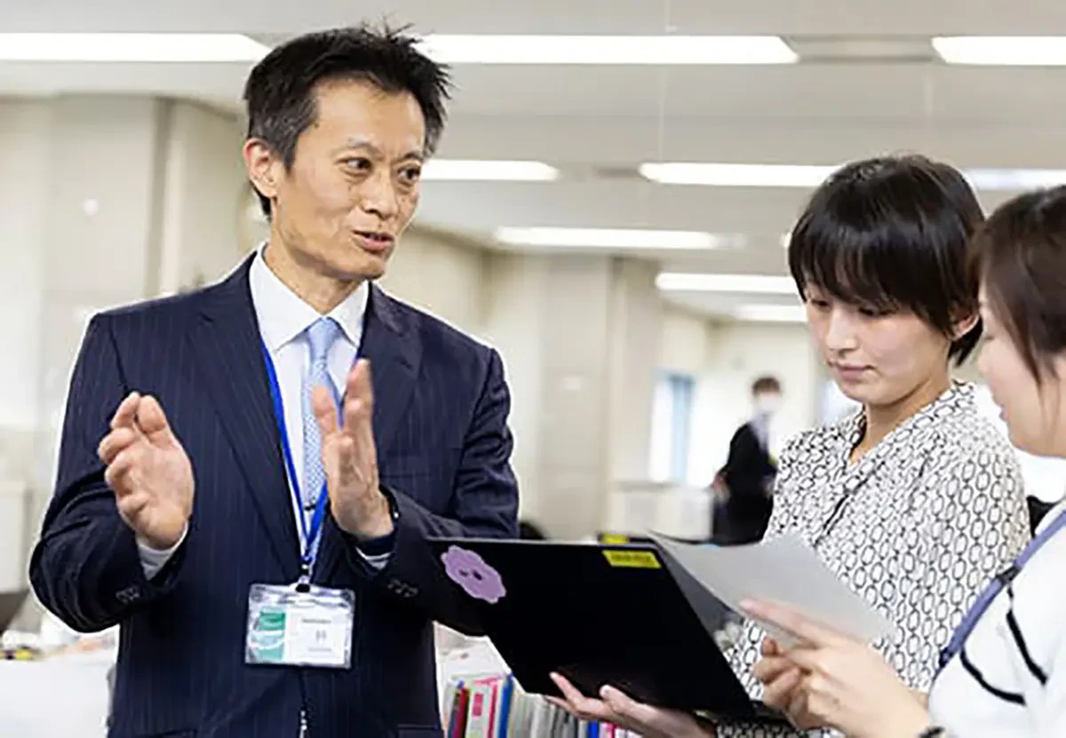 健康局保健所長の写真